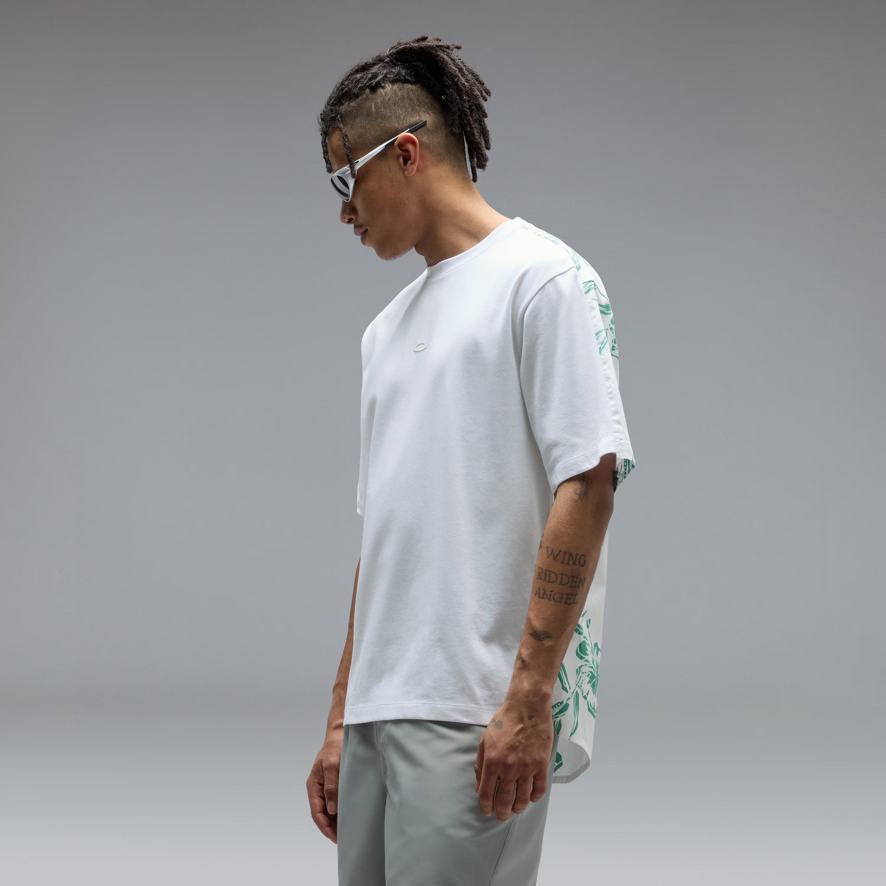 Oakley Hibiscus Breeze Tee - White