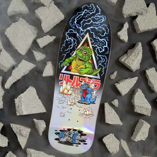 Planche de skate Santa Cruz X Godzilla Limited Edition Jr. Natas Reissue 25,1 cm x 75,7 cm - Finition argentée