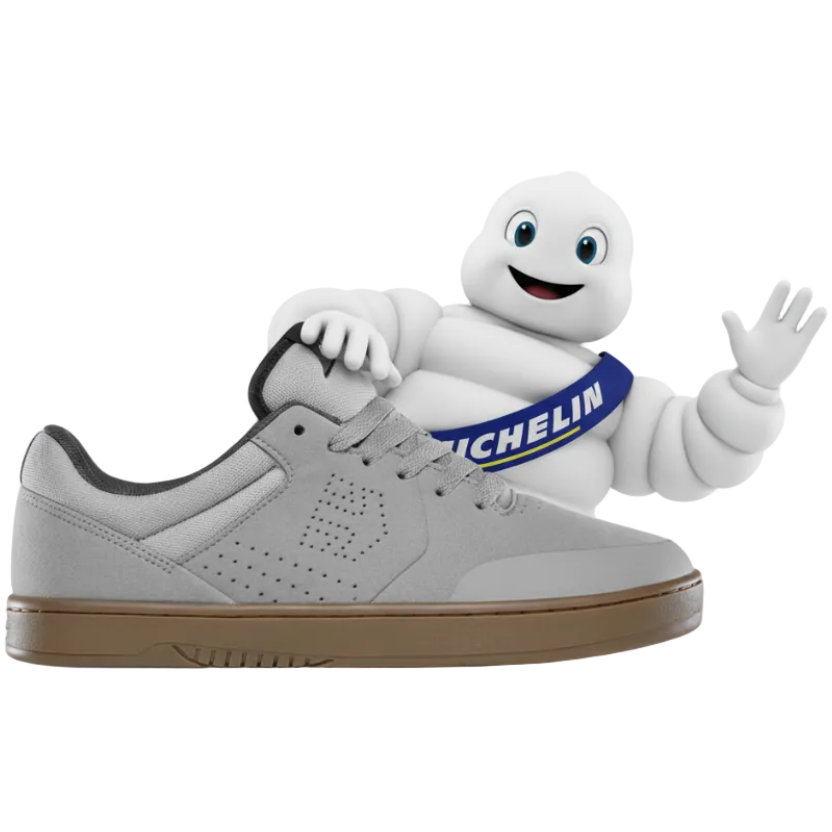 Schoen met vrolijk Michelin Man
