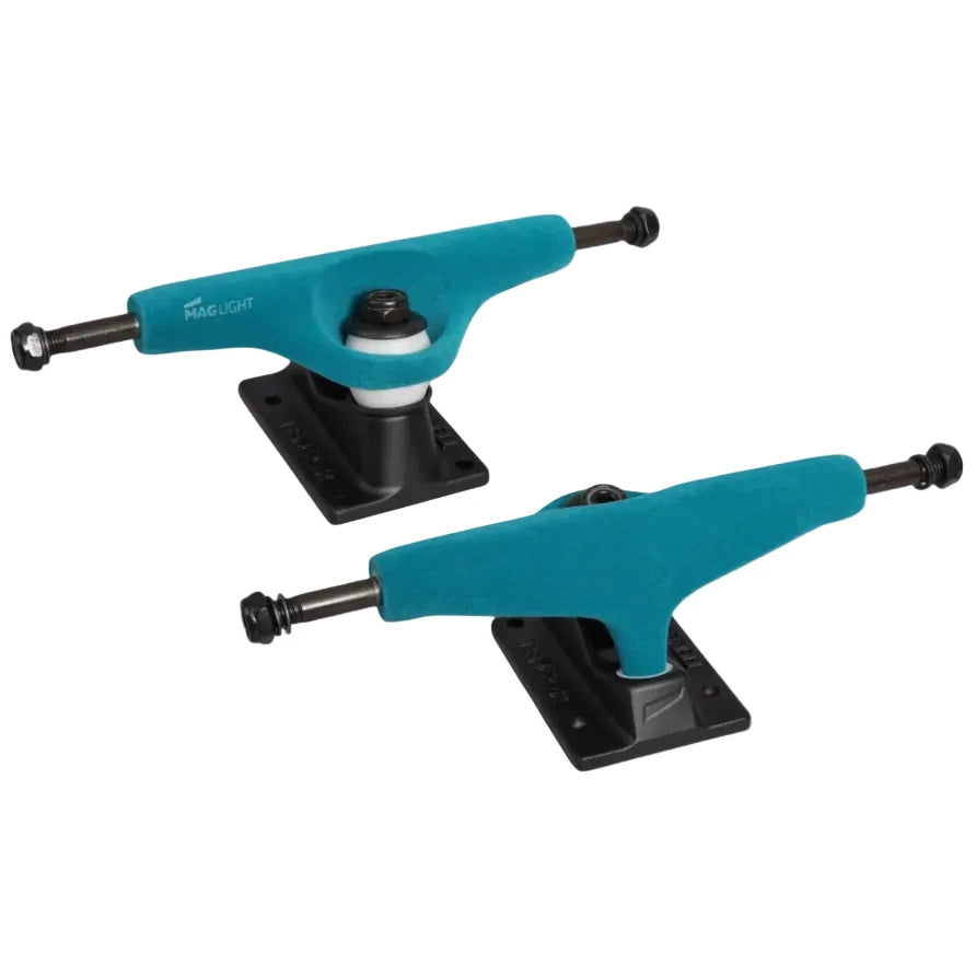 Tensor Mag Light Velvet Skatebord Trucks 5.5 - Aqua/Black (Set of 2)